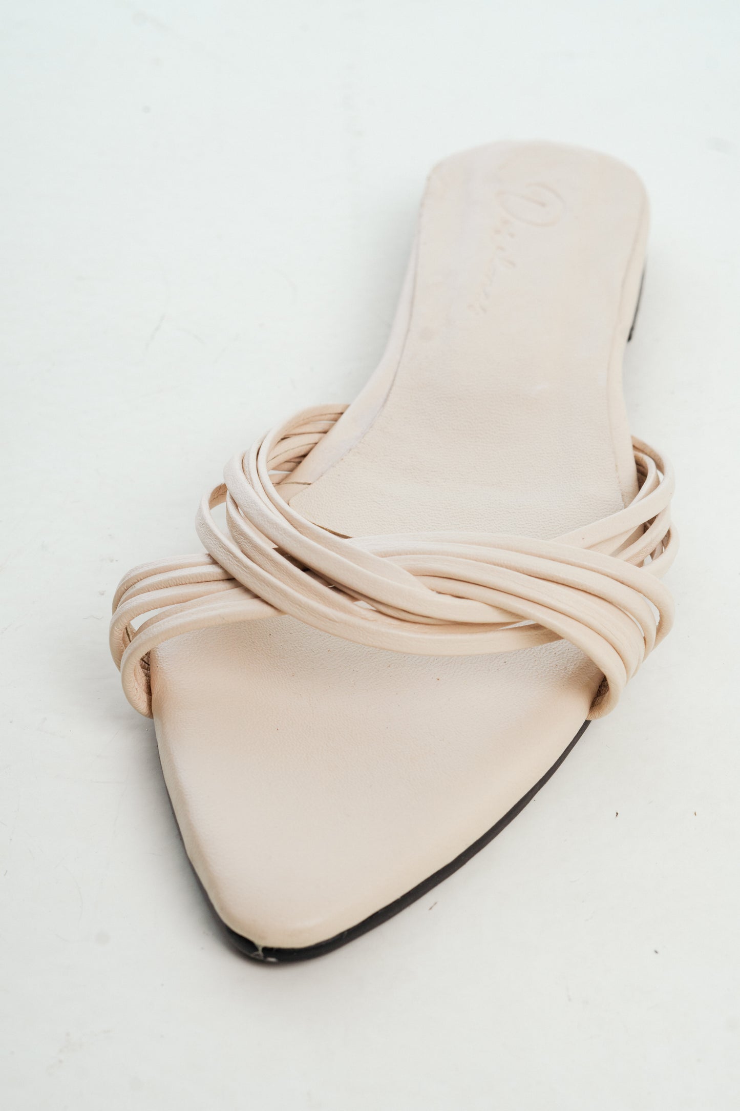 Pacífica, nude